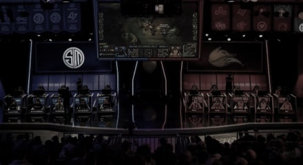 Dplus KIA vs T1 lúc 15:00 ngày 13/12/2025